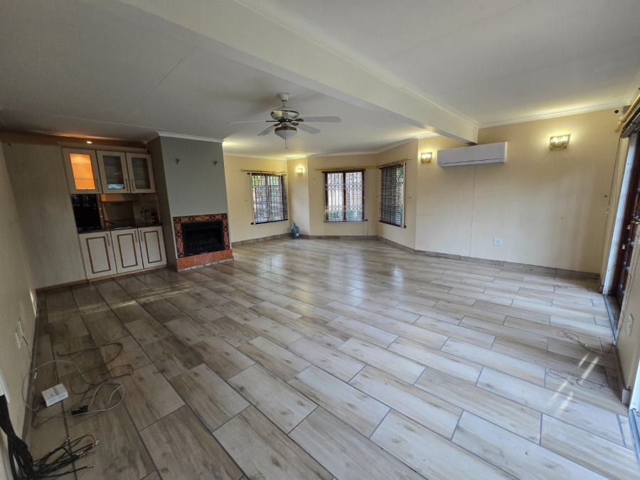 3 Bedroom Property for Sale in Pentagon Park Free State
